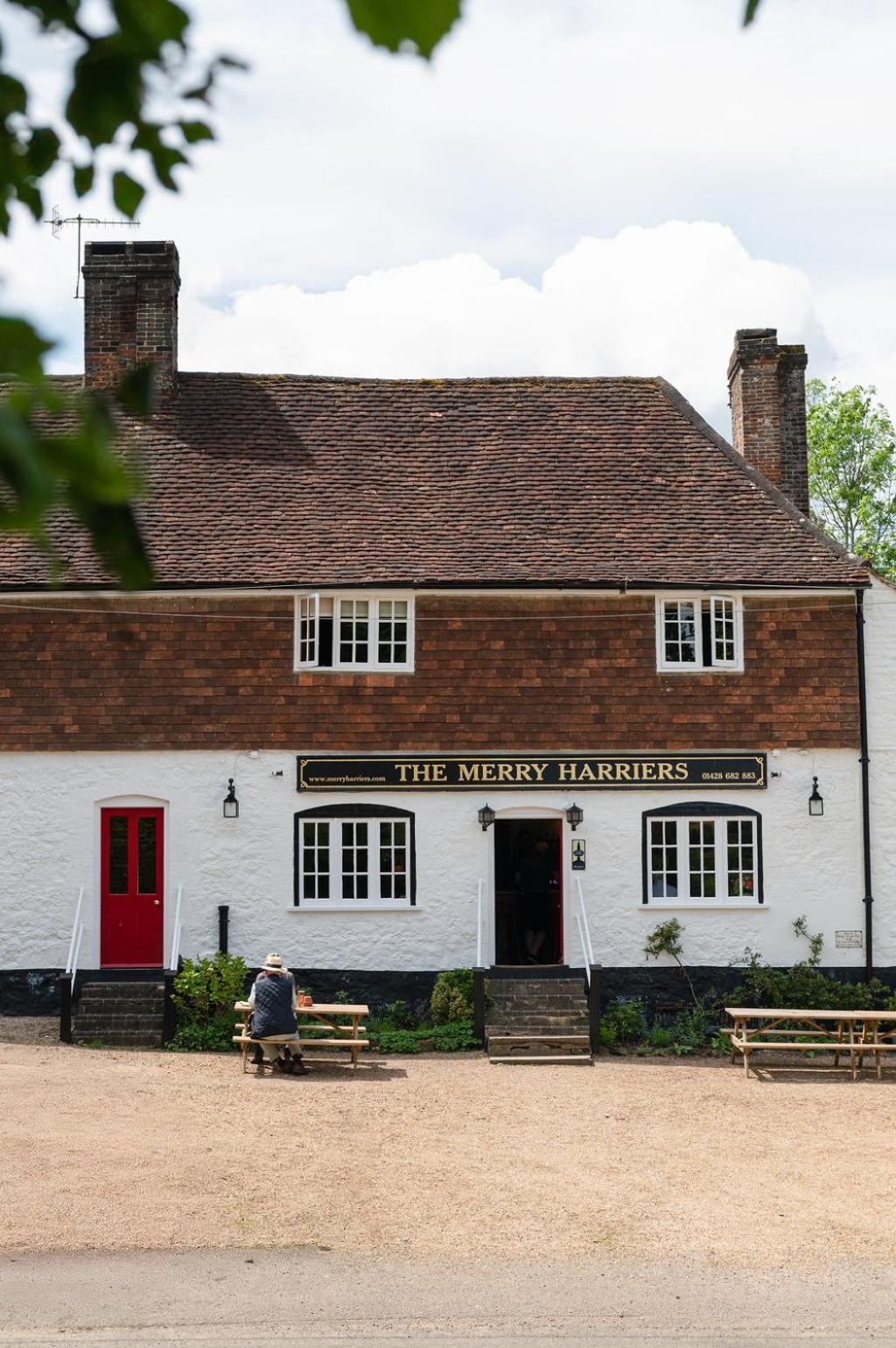 The Merry Harriers Pub Hambledon  Exterior foto